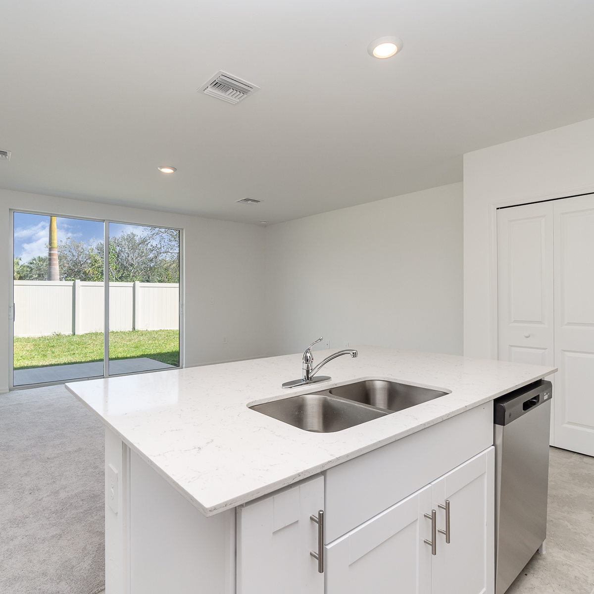 Kitchen island